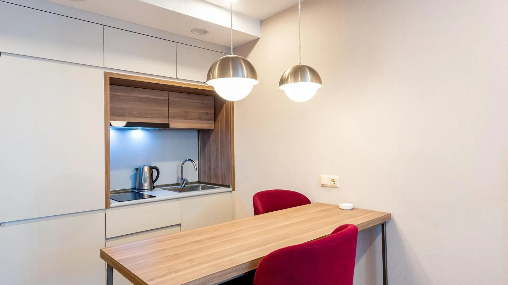 아파트 Rainbow Residence 바투미 조지아
