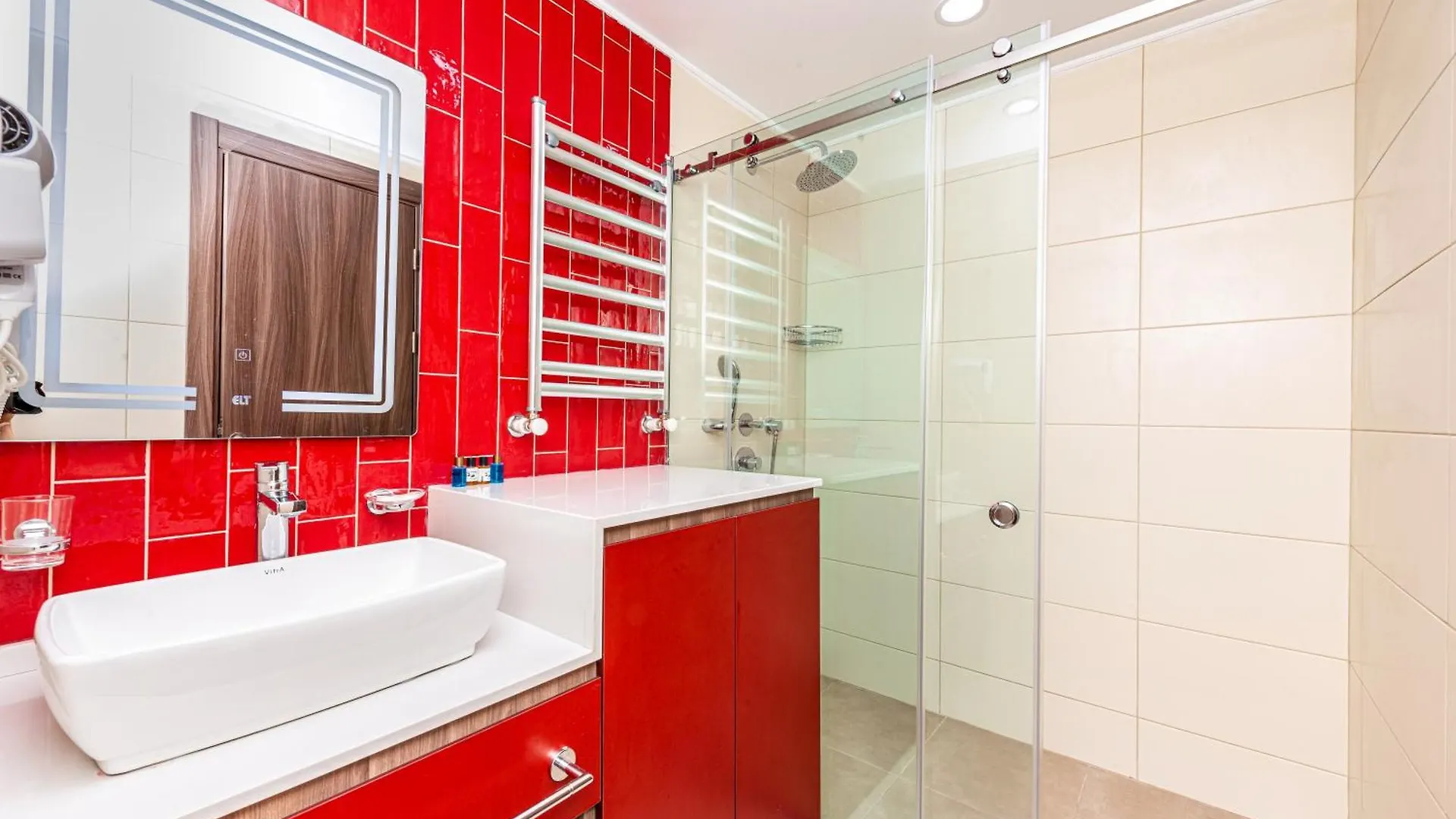 Rainbow Residence Batumi Apartment